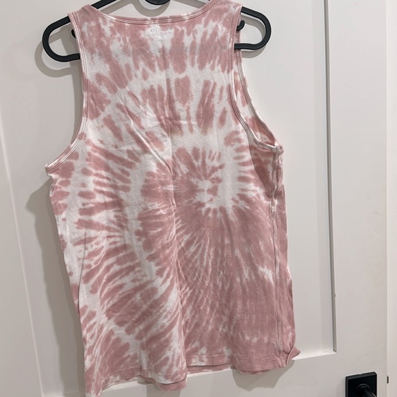 ATHLETA ORGANIC DAILY PRINTED TANK IN PINK/WHITE TIE DYE SIZE LT - Picture 3 of 3